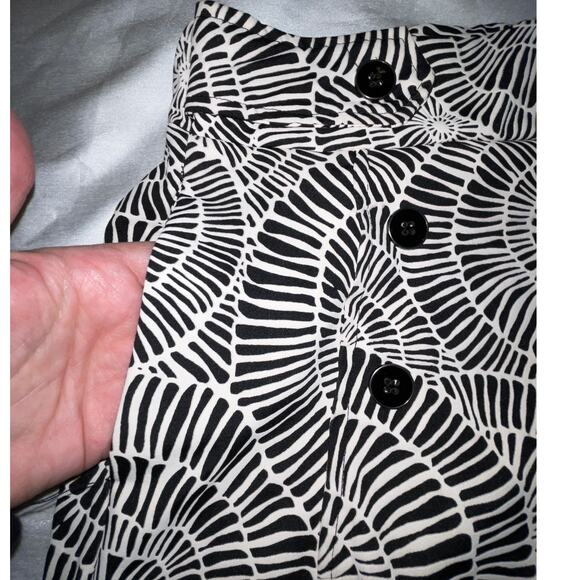 Robert Lewis Sea Shell Pattern Pants - Women's Size M - Lots of Stretch - Picture 5 of 10